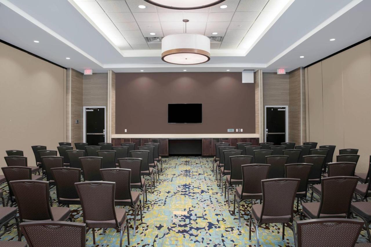 Springhill Suites By Marriott Orlando Theme Parks Lake Buena Vista Exterior photo